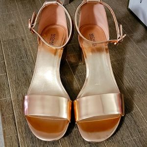 Michael Kors Rose Gold Sandals Size 9